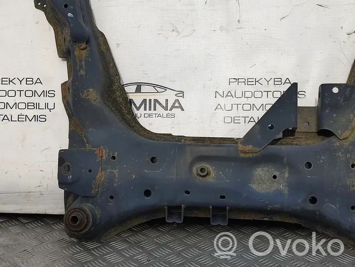 Nissan Juke I F15 Rama pomocnicza przednia 