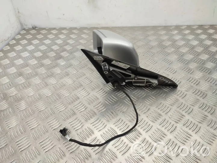 Mercedes-Benz A W176 Front door electric wing mirror A1768100116