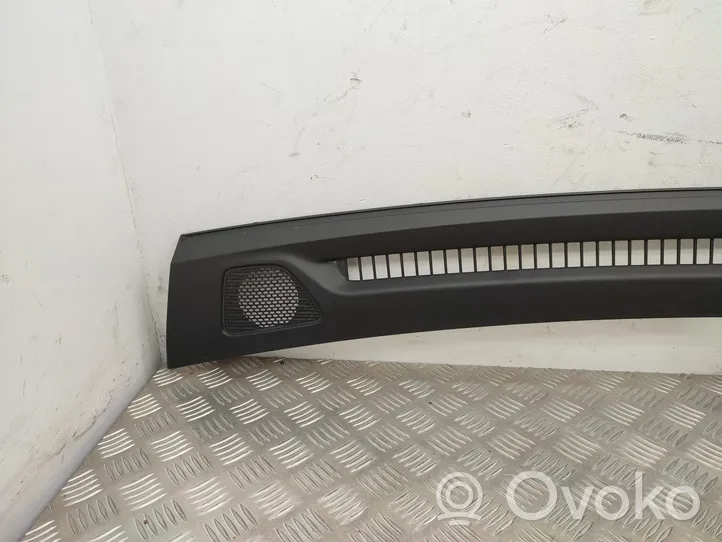 Chrysler Pacifica Wiper trim 5091214