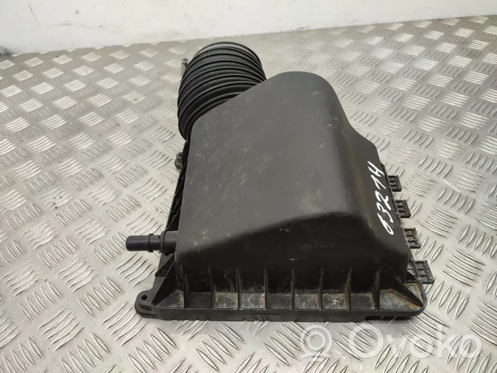 Chrysler Pacifica Ilmansuodattimen kotelon kansi 72142849