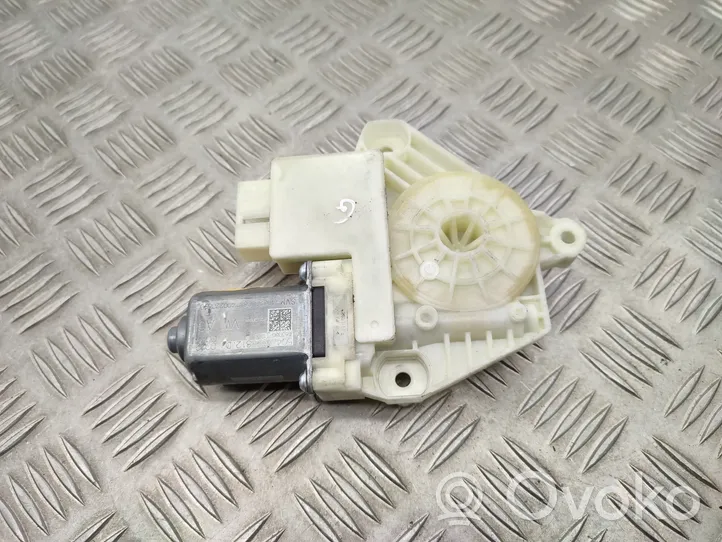 Volkswagen PASSAT B8 Rear door window regulator motor 5Q4959812D