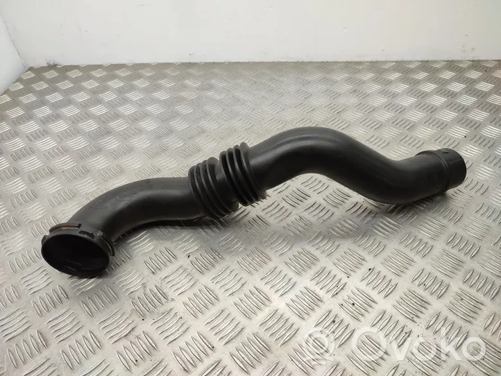 Opel Vivaro Intercooler hose/pipe 8200865653