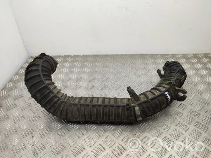 Opel Vivaro Tube d'admission de tuyau de refroidisseur intermédiaire 8200607744