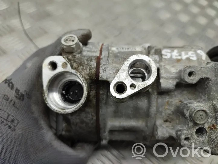 Audi A4 S4 B9 Ilmastointilaitteen kompressorin pumppu (A/C) 4M0816803