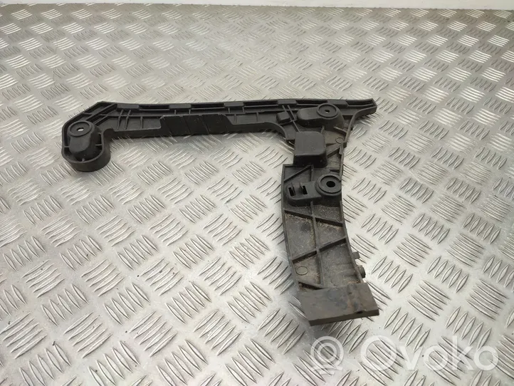 Audi A4 S4 B9 Staffa di rinforzo montaggio del paraurti posteriore 8W9807453