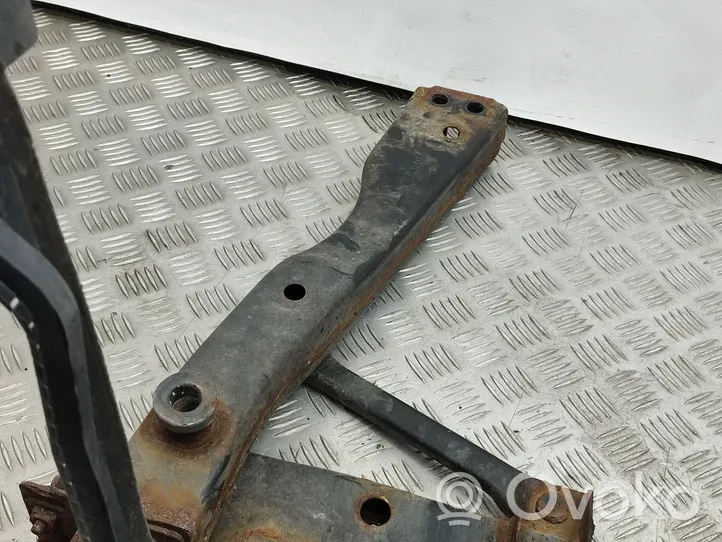 Nissan Qashqai Jäähdyttimen kehyksen suojapaneeli 214814EB0A