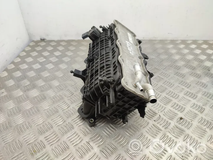 Volkswagen Golf Sportsvan Collettore di aspirazione 04E145749F