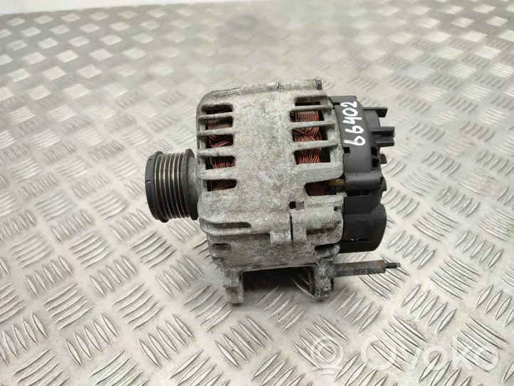 Volkswagen Tiguan Generatore/alternatore 03L903023F