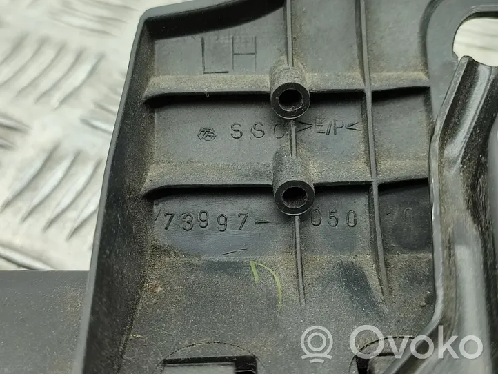 Toyota Avensis T250 Poduszka powietrzna Airbag chroniąca kolana 107121406M03