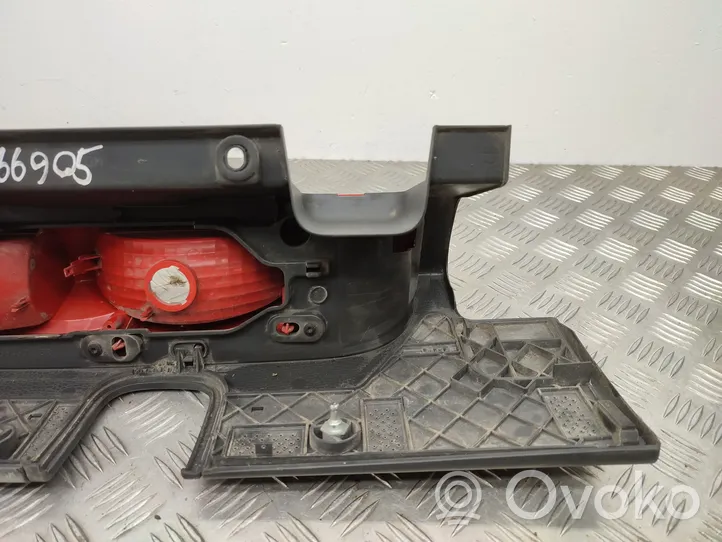 Opel Vivaro Rear/tail lights 93857722