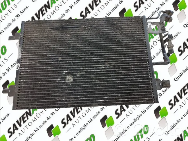 Volkswagen PASSAT B5 Radiateur condenseur de climatisation 