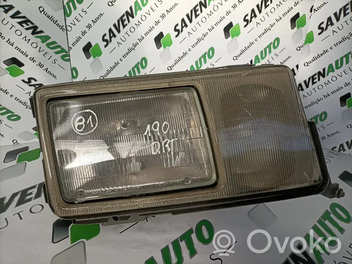 Mercedes-Benz 190 W201 Lampa przednia 