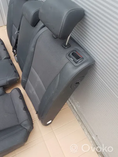 Hyundai i30 Galinė sėdynė 