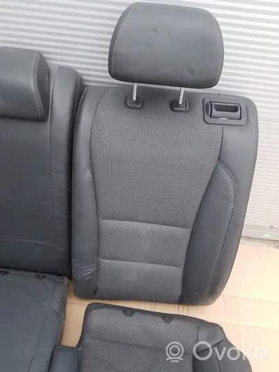 Hyundai i30 Galinė sėdynė 