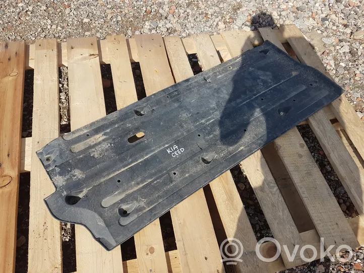 KIA Ceed Center/middle under tray cover 84145A6500