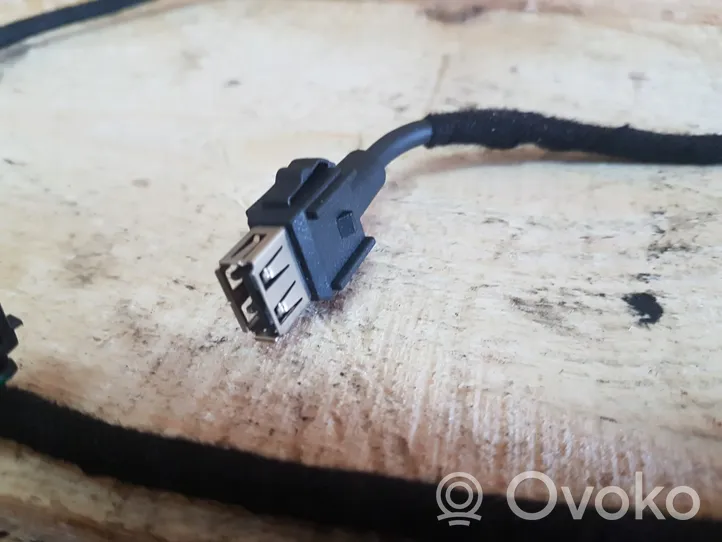 Ford Mondeo MK IV Connettore plug in USB CS7T14D202CB