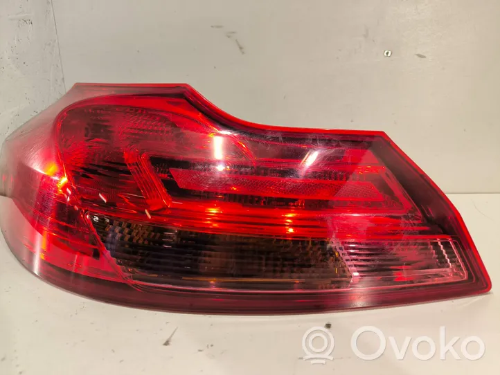 Opel Insignia A Lampy tylnej klapy bagażnika 13277877