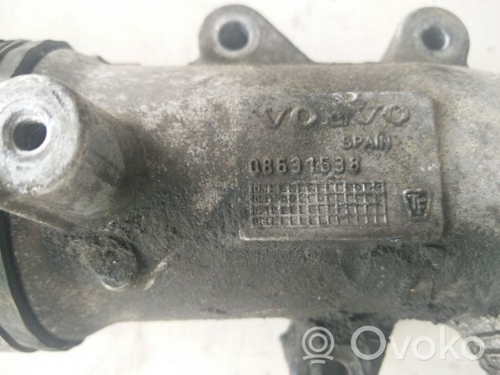 Volvo V70 Tube d'admission de tuyau de refroidisseur intermédiaire 08631538