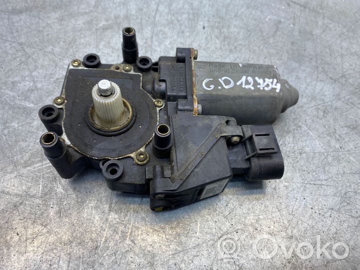 Audi A6 S6 C5 4B Motorino alzacristalli della portiera posteriore 4B0959802B