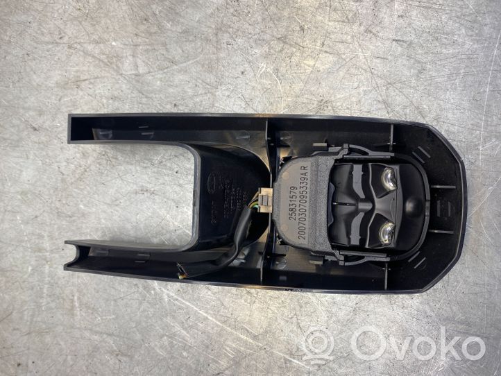 Opel Antara Lietus sensors 25831579