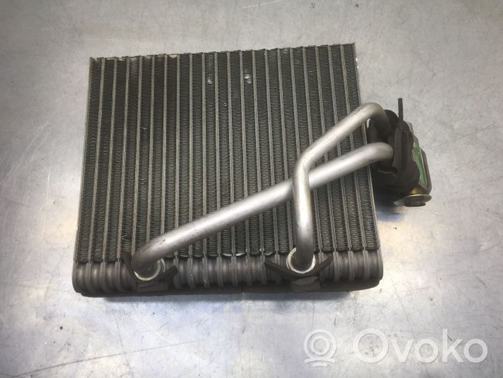 Land Rover Freelander Condenseur de climatisation 658941