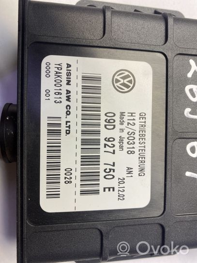 Volkswagen Touareg I Gearbox control unit/module 09D927750E