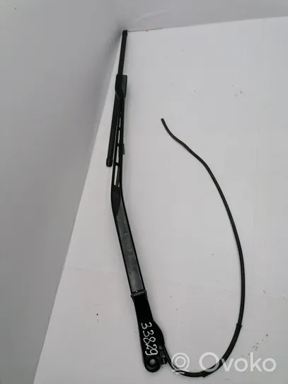 Volvo XC60 Front wiper blade arm 31440421