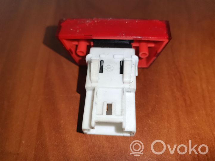 Peugeot 107 Hazard light switch 843320H010