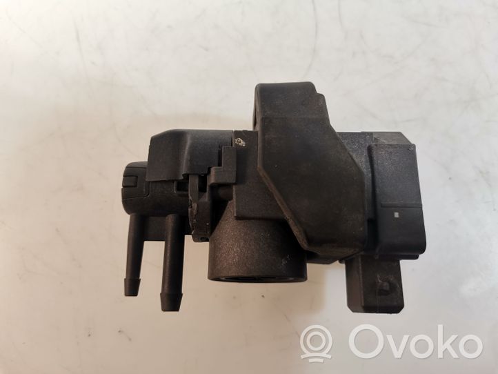 Renault Master III Vacuum valve 149566215R