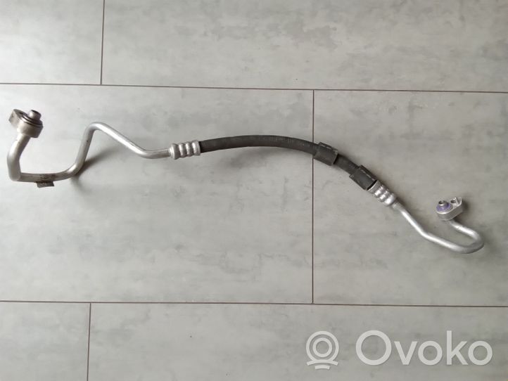 Mercedes-Benz C W205 Air conditioning (A/C) pipe/hose A2058304003