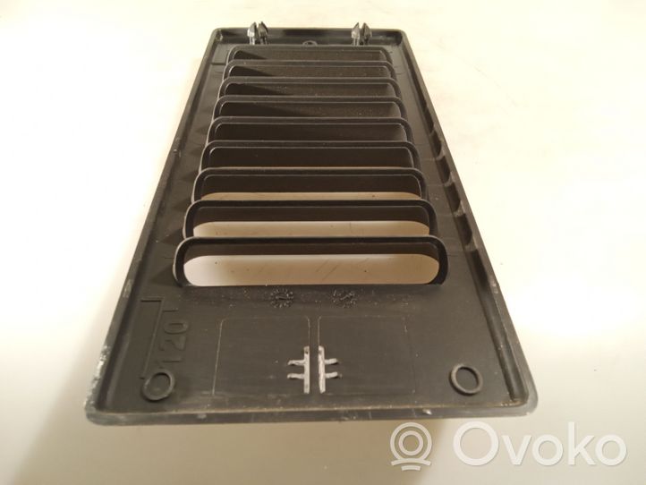 Opel Vivaro Rear air vent grill 788546059R