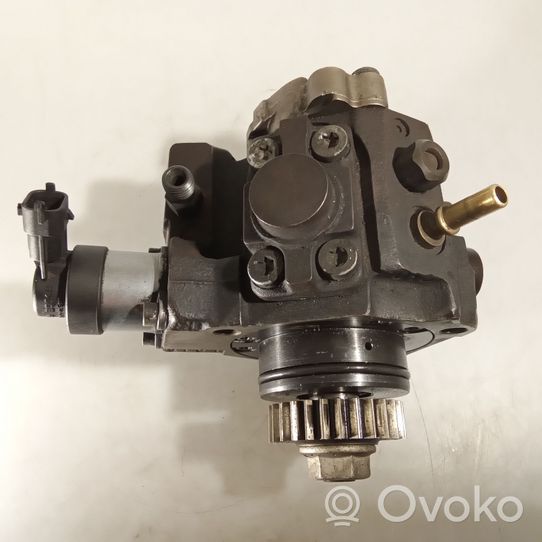 Opel Movano B Pompe d'injection de carburant à haute pression H8200950493