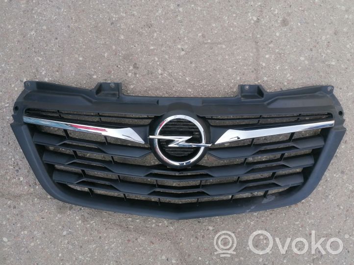 Opel Movano B Priekšējais režģis 623101602R