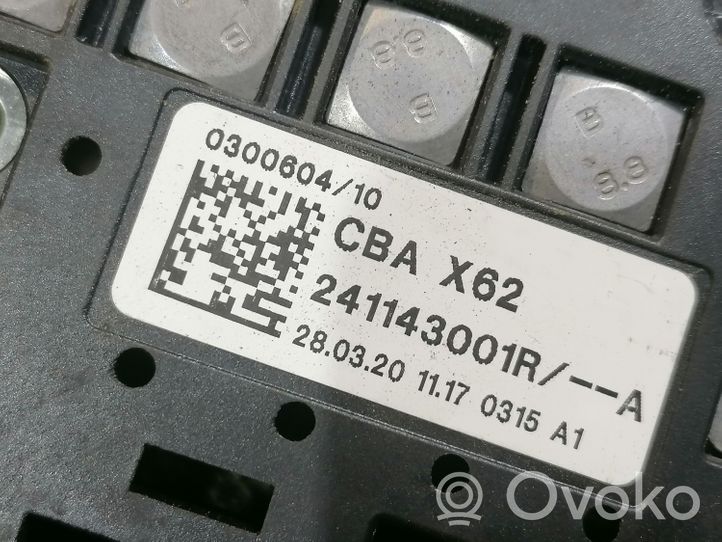 Renault Master III Câble de batterie positif 241143001R