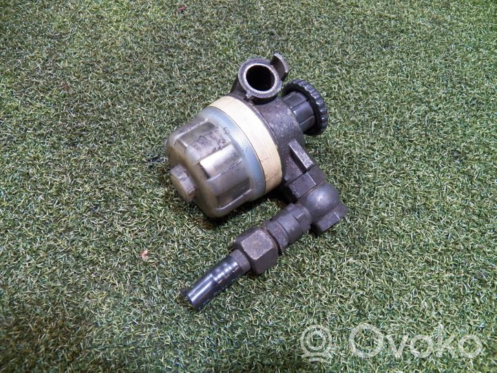 Mercedes-Benz Actros Kraftstoffpumpe im Tank 0000923303