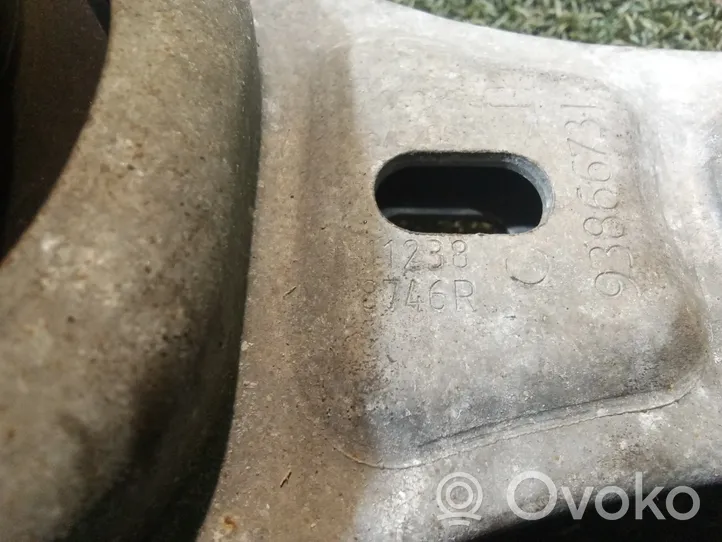 Opel Movano B Engine mount bracket 112388746R