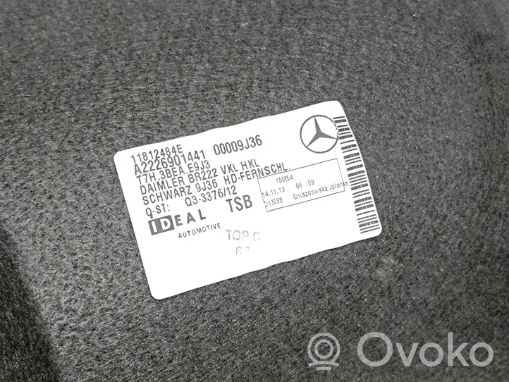 Mercedes-Benz S W222 Takaluukun koristelista A2226901441