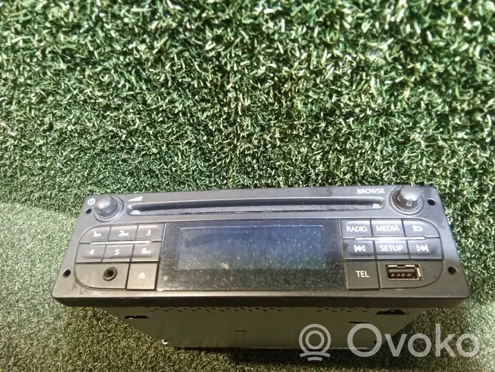 Renault Master III Radio/CD/DVD/GPS head unit 281154485R