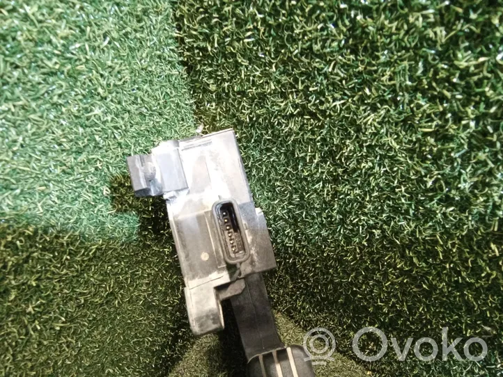 Opel Vivaro Accelerator throttle pedal 180027179R