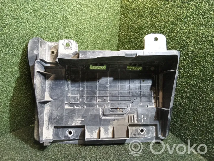 Renault Master III Boîte de batterie 648600007R