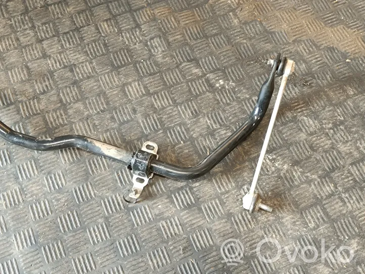 Mercedes-Benz Citan II Stabilizator przedni / drążek 546117445R