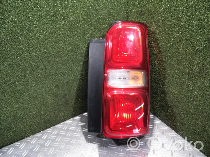 Toyota Proace Lampa tylna 9808243080