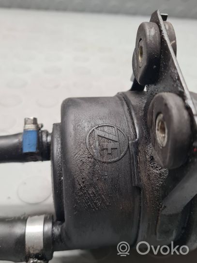 BMW 7 E38 Serbatoio/vaschetta del liquido del servosterzo PA06GF25