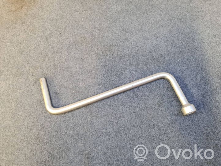 BMW 7 E65 E66 Chiave per dadi della ruota 6771036