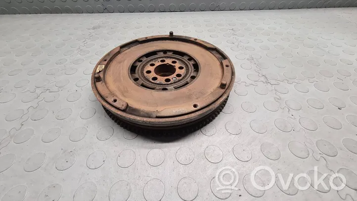 BMW 5 E39 Flywheel 7512329