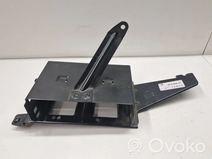 BMW X3 E83 Supporto per l’unità di navigazione GPS 65103405141