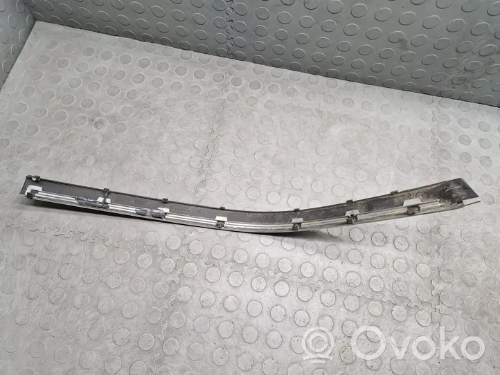 BMW 5 E39 Front bumper splitter molding 8226561