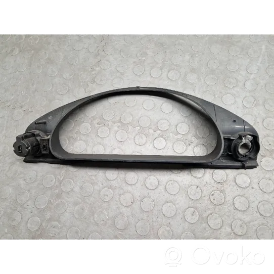 BMW 5 E39 Cornice cruscotto 8186936