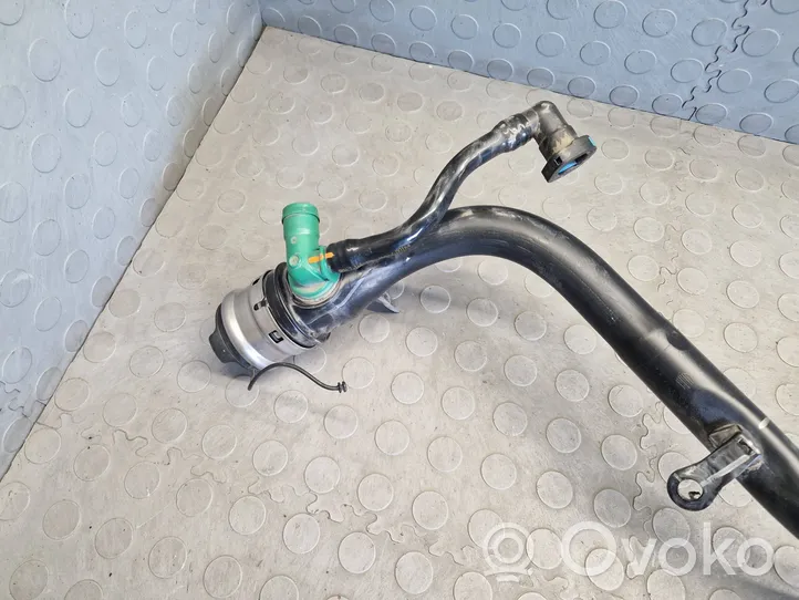 BMW X5 F15 Tubo e bocchettone per riempimento serbatoio del carburante 7164255