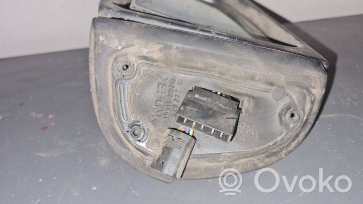 Mercedes-Benz E W210 Elektryczne lusterko boczne drzwi przednich 222079